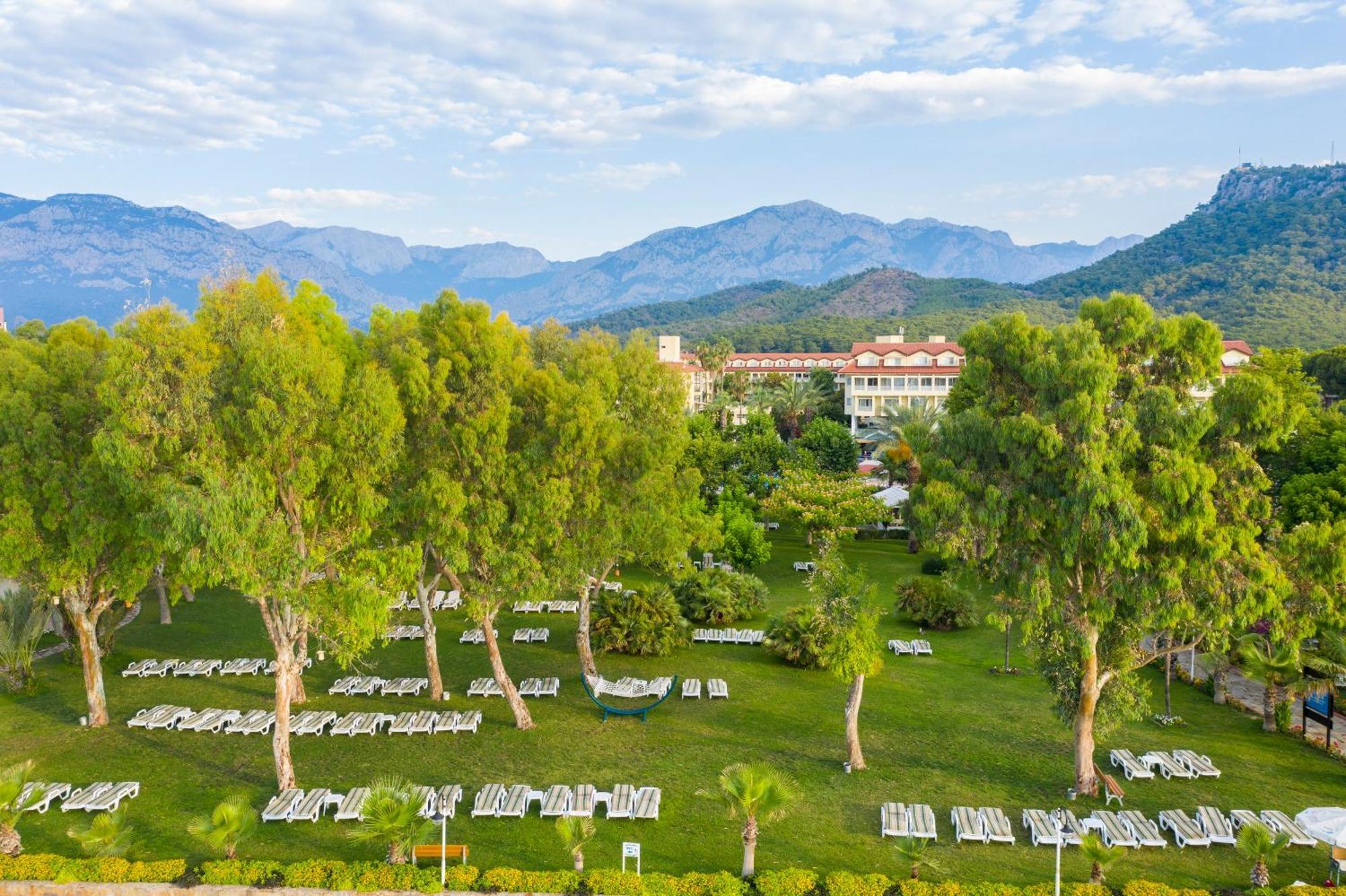 Queen'S Park Le Jardin Kemer Dış mekan fotoğraf