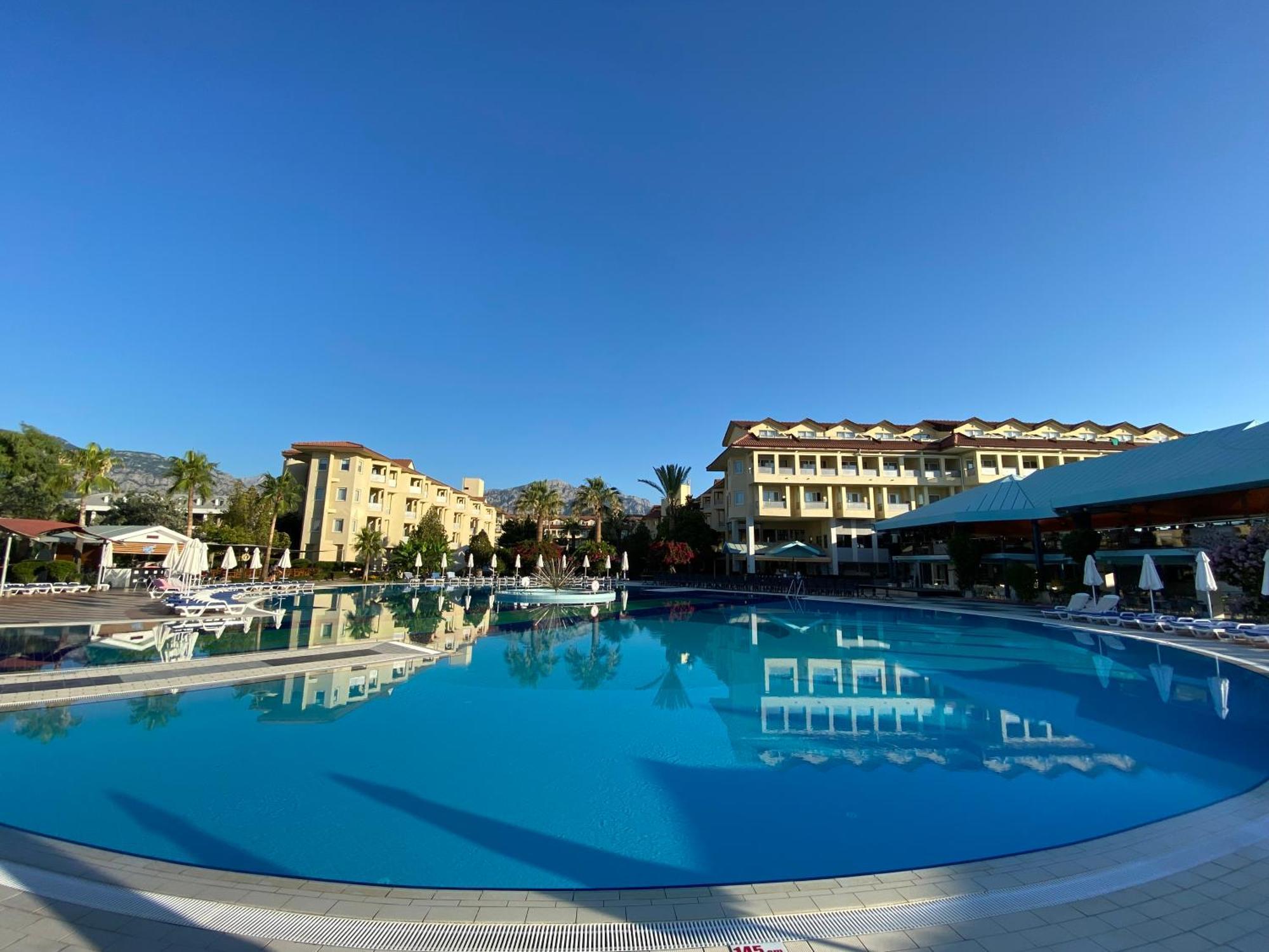 Queen'S Park Le Jardin Kemer Dış mekan fotoğraf
